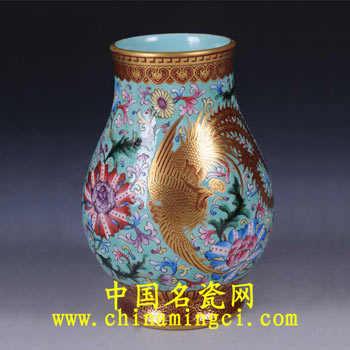 中國(guó)名瓷網(wǎng)仿乾隆綠地描金龍鳳紋福桶瓶