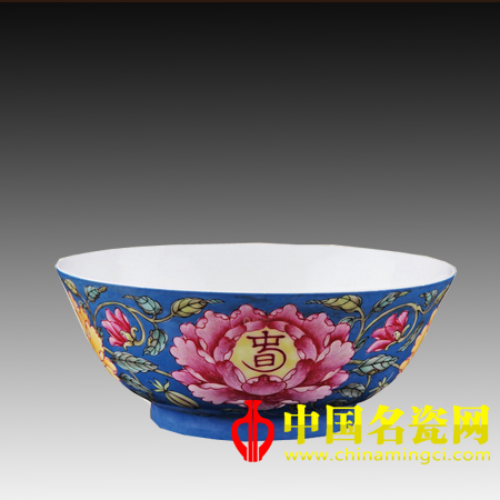 清康熙 琺瑯彩萬壽長春碗 中國名瓷網(wǎng)