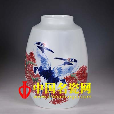 景德鎮(zhèn)陶瓷藝術(shù)家 吳國(guó)興 《松鶴延年》