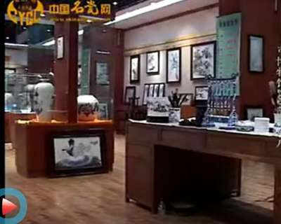 河北都市頻道《焦點(diǎn)》欄目--聚焦瓷器收藏?zé)?/></a>
                <a href=