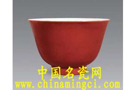 “紅珊瑚”與“珊瑚紅”