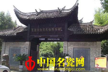 景德鎮(zhèn)瓷工祭風(fēng)火仙師的習(xí)俗的緣由