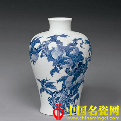 九壽圖 青花梅瓶