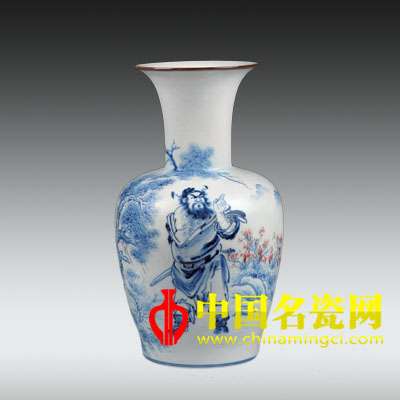 青花釉里紅“兇煞鐘魁圖”瓶