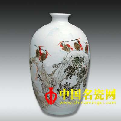 新彩“翠柏壽帶”瓶