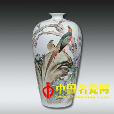 粉彩“錦雞百花”梅瓶