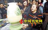 景德鎮(zhèn)陶藝大師獻技，現(xiàn)場觀眾熱情難抑
