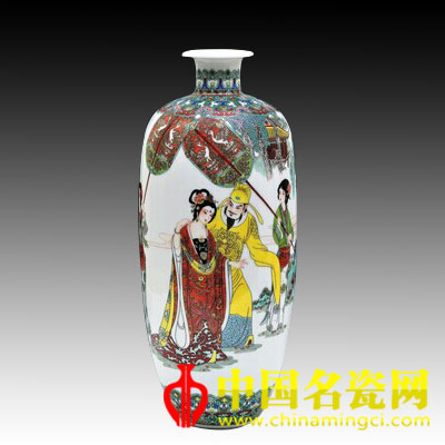 方復 三千寵愛在一身 古彩瓷瓶