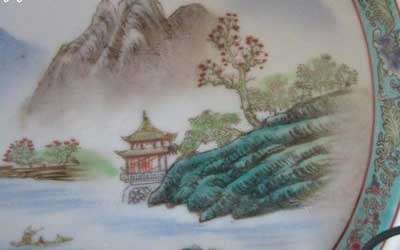 陶瓷粉彩藝術(shù)是中國文化藝術(shù)的瑰寶
