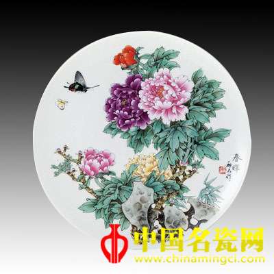 何叔水 春暉 粉彩瓷盤