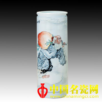 王隆夫 瑤池歸來(lái) 粉彩瓷瓶 