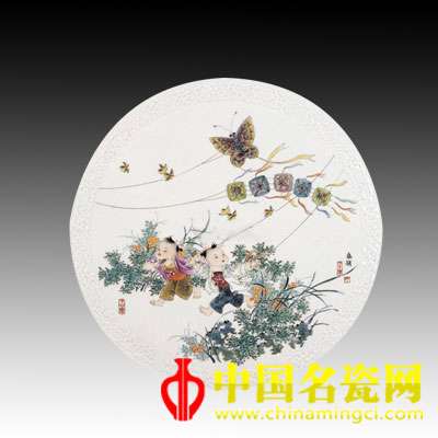李磊穎 放飛（之一） 粉彩瓷板