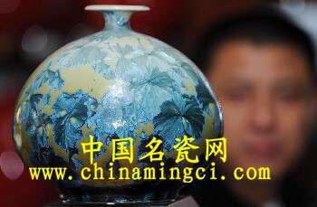 現(xiàn)代瓷都瓷藝創(chuàng)作 “名人”并非“名作”