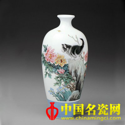 何叔水 耄耋長壽　粉彩瓷瓶
