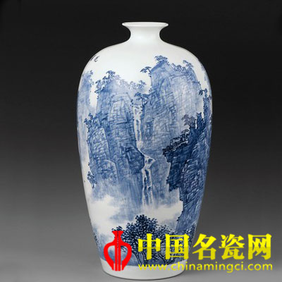 王懷俊 觀瀑圖　青花瓷瓶