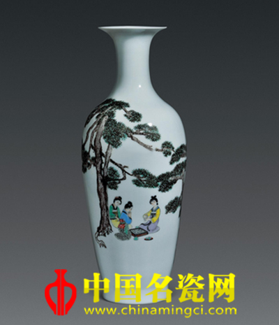 王秋霞“春光無限”粉彩瓷瓶