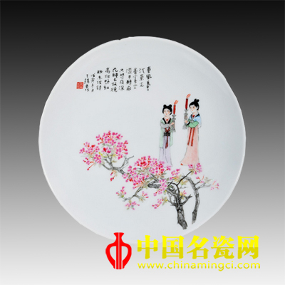 王錫良“高燒紅燭”粉彩瓷盤