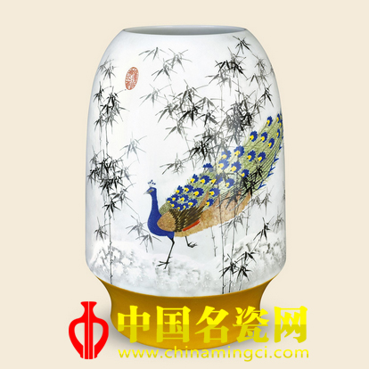 鄒達懷 粉彩“吉祥圖”瓶 