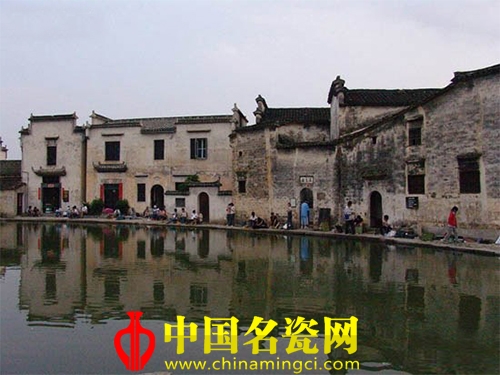 傳承陶瓷文化講好里弄故事