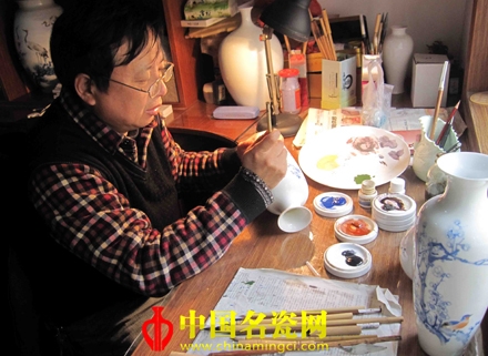 淺談張俊良的粉彩人生