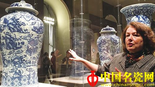 中國瓷器首次亮相美國大都會博物館