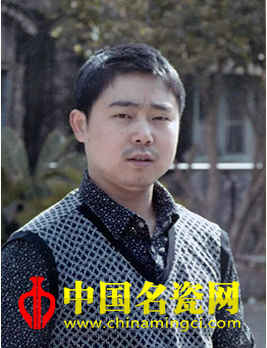 馮上合用創(chuàng)新與發(fā)展渲染瓷上精靈