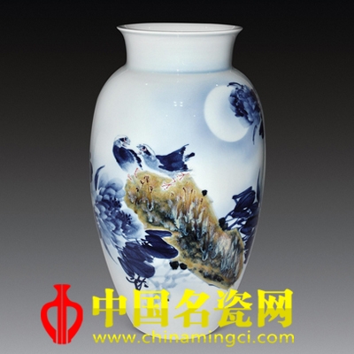 喻木華 釉上彩花鳥瓶《花好月圓》