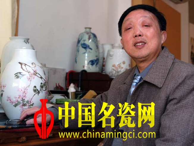 吳勝華和他的粉彩人生