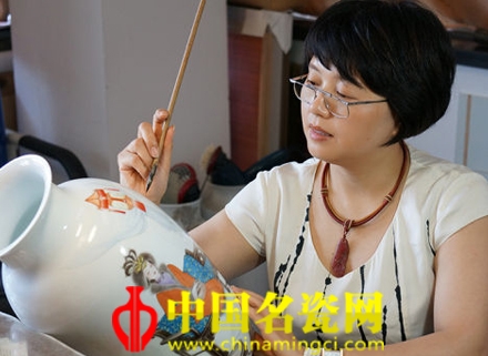 傅長(zhǎng)敏和她的仕女情緣