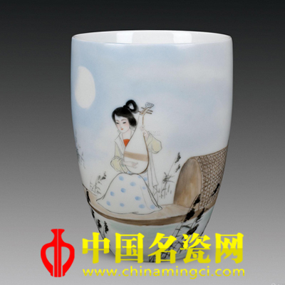 傅長敏 粉彩《猶抱琵琶半遮面》瓷瓶