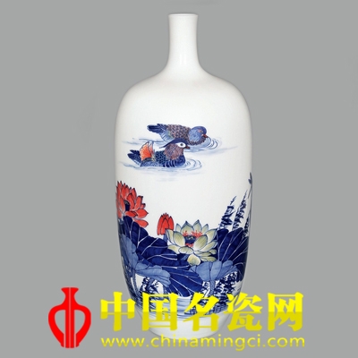 劉升輝 青花五彩 荷塘情趣 瓷瓶 