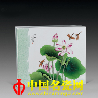 王琳 新彩荷花牡丹鑲器 