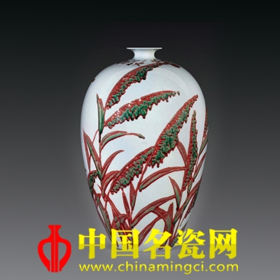 祝正茂 秋韻釉里紅梅瓶 
