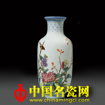 葉震嘉 粉彩花卉紋瓶