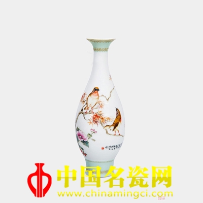 章鑒 富貴白頭·粉彩薄胎枇杷瓶