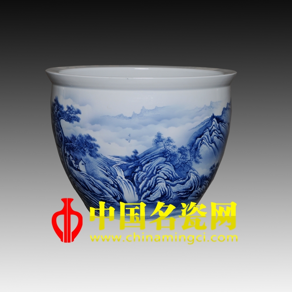 論述傳統(tǒng)青花瓷繪制技法