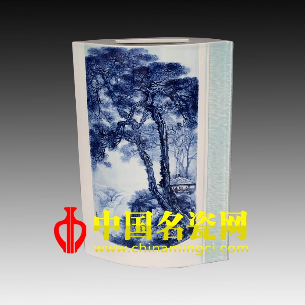 淺析康熙青花的裝飾藝術(shù)