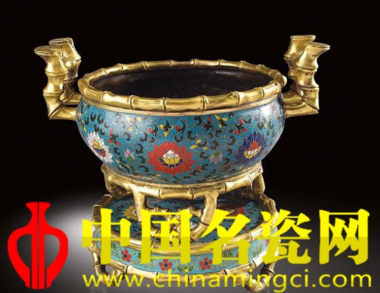 琺瑯彩瓷器的主要特征和款式