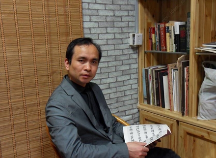 雷愛太：在陶瓷書法上玩出新名堂