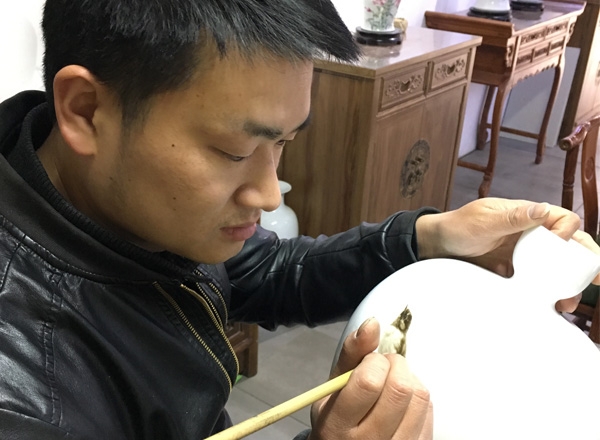 鳥語花香，清新雅麗——馮云峰