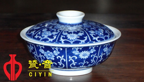 此花開(kāi)盡更無(wú)花：陶瓷菊花紋樣賞析