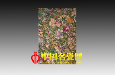 清代粉彩“百花不落地”瓷板上海百年古園亮相