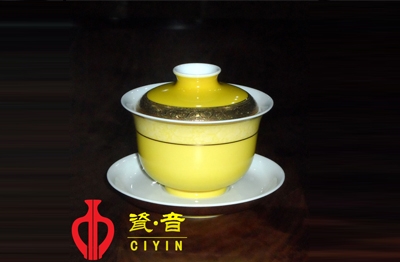 中和美色,黃家氣派——黃釉瓷器